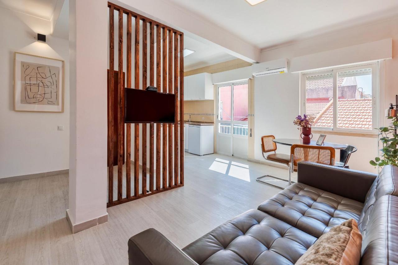 Omega Apartment 塞图巴尔 外观 照片