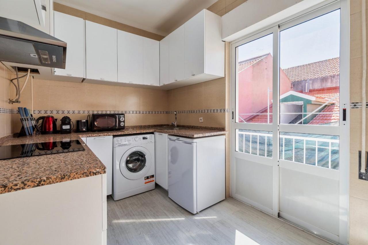 Omega Apartment 塞图巴尔 外观 照片